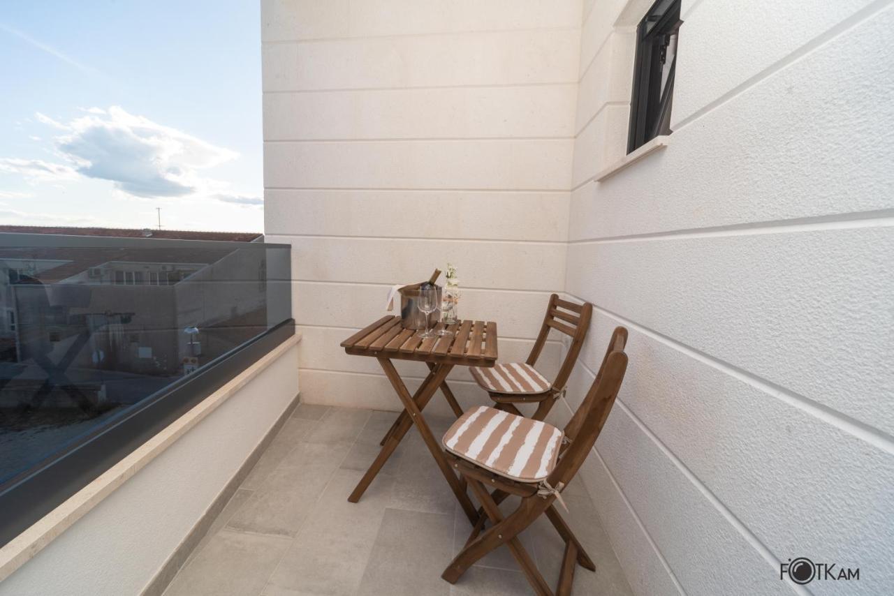 Libar Studio Apartments บาชกาโวดา ภายนอก รูปภาพ