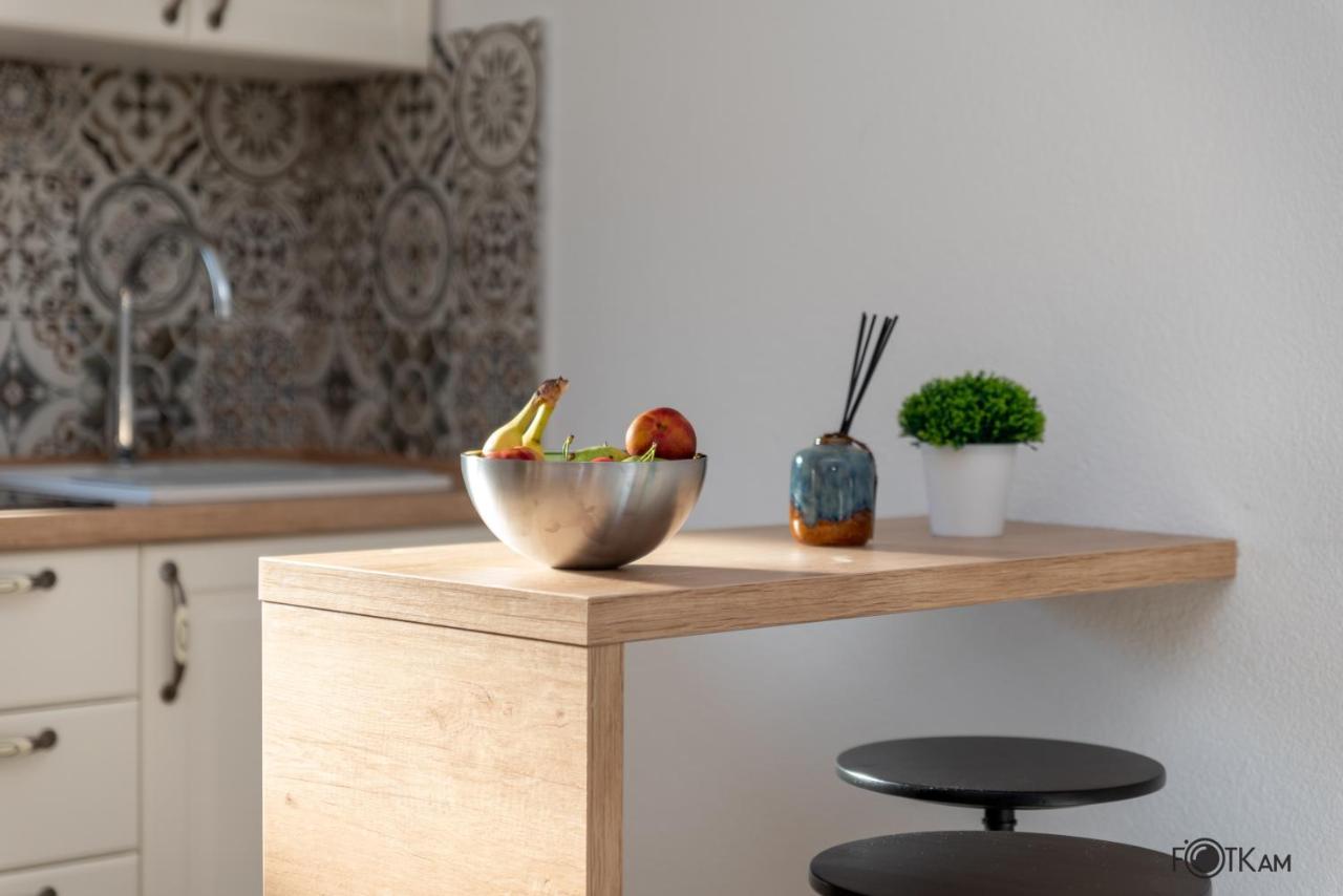 Libar Studio Apartments บาชกาโวดา ภายนอก รูปภาพ