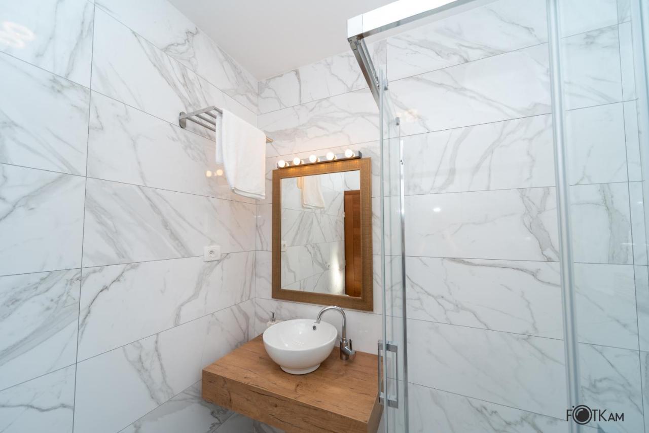 Libar Studio Apartments บาชกาโวดา ภายนอก รูปภาพ